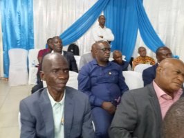 À l’occasion de la 5ᵉ session ordinaire du Bureau politique du parti Alliance, plusieurs personnalités ont honoré de leur présence cette rencontre stratégique